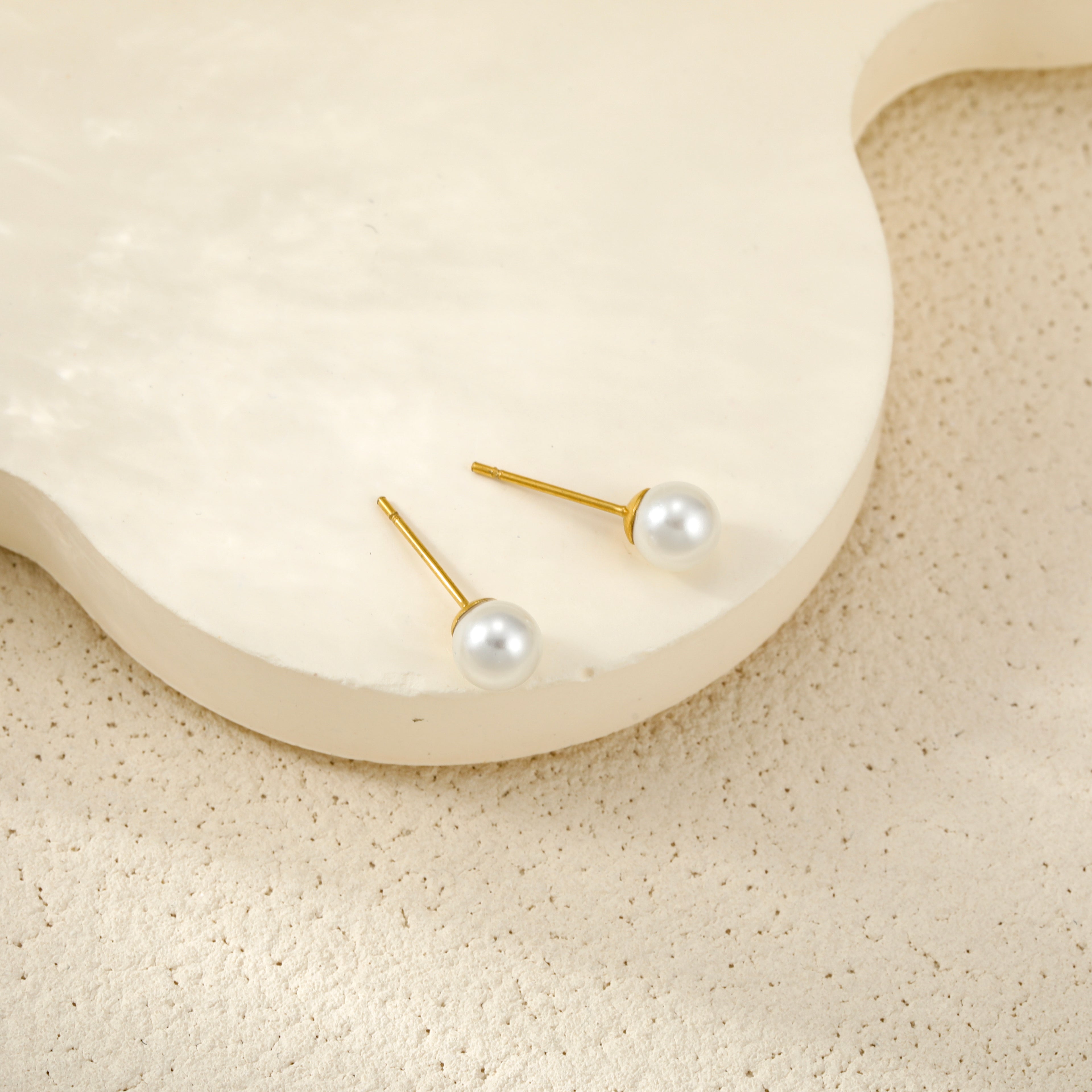 Rosée Studs